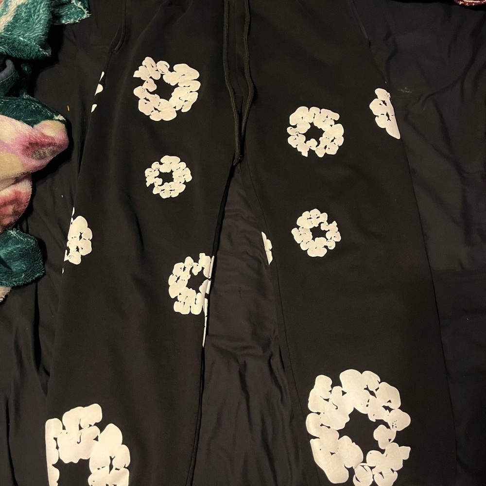 Black Floral Sweatpants